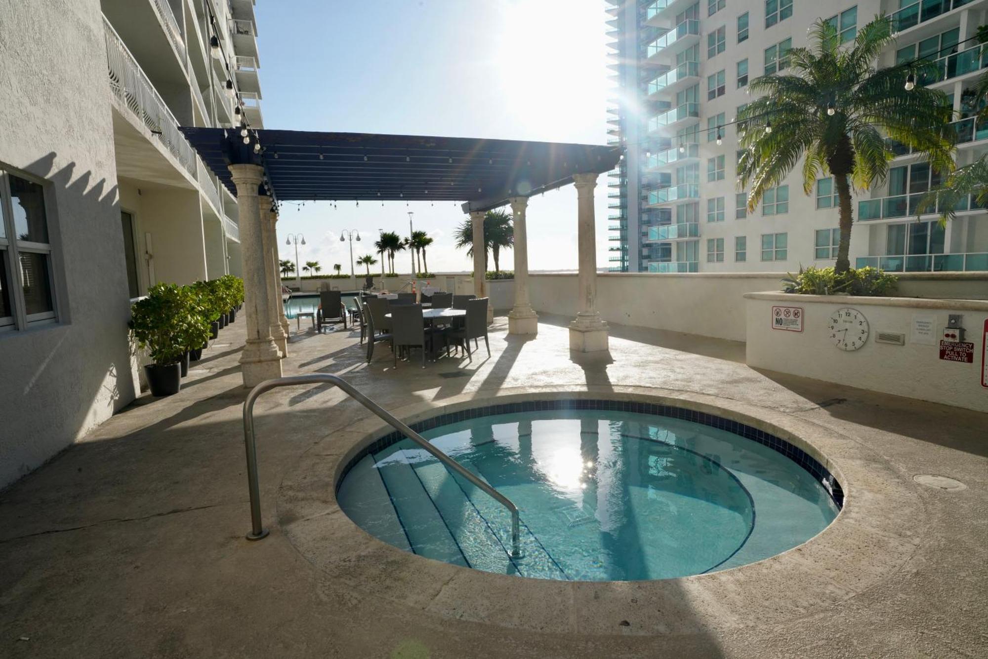 4 Bed Full Condo In Miami With Skyline & Sea View ภายนอก รูปภาพ